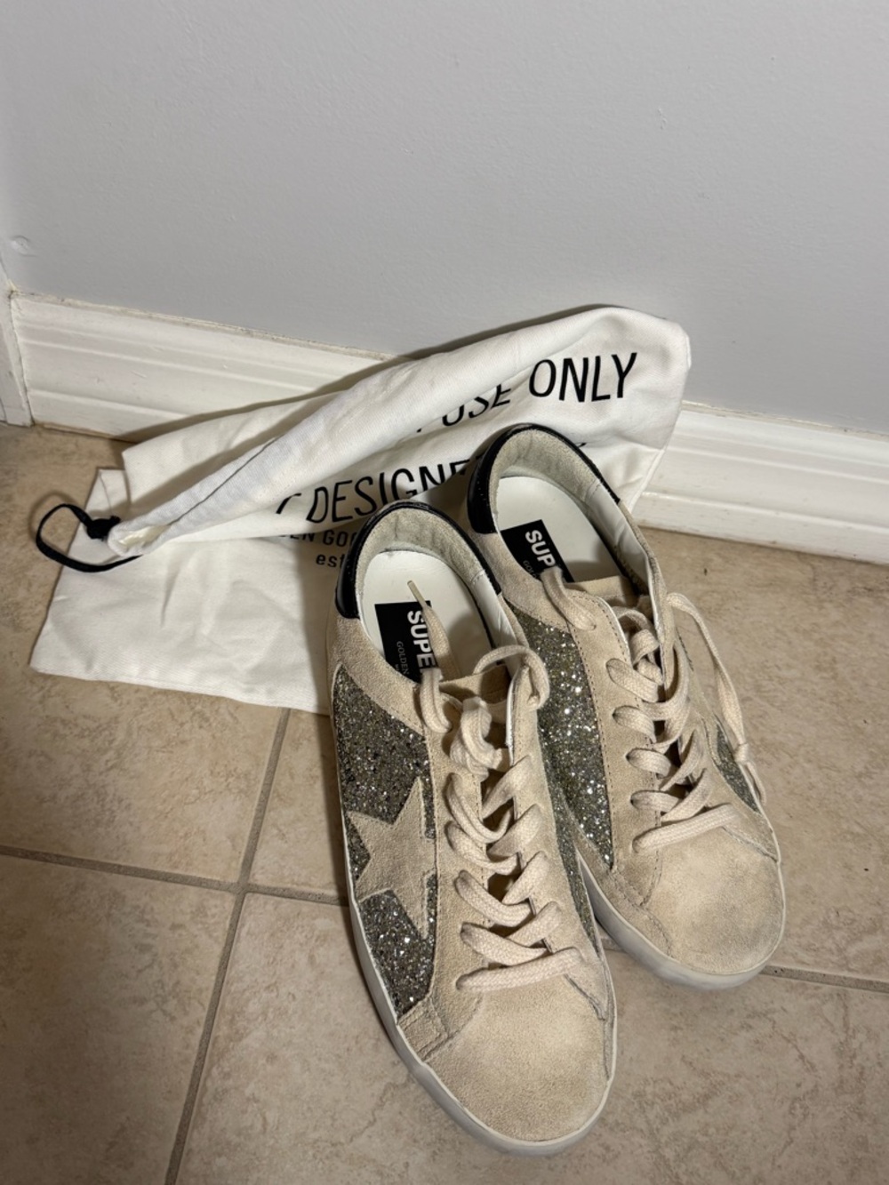 Golden Goose Super-Star glitter suede sneakers - Picture 2 of 5